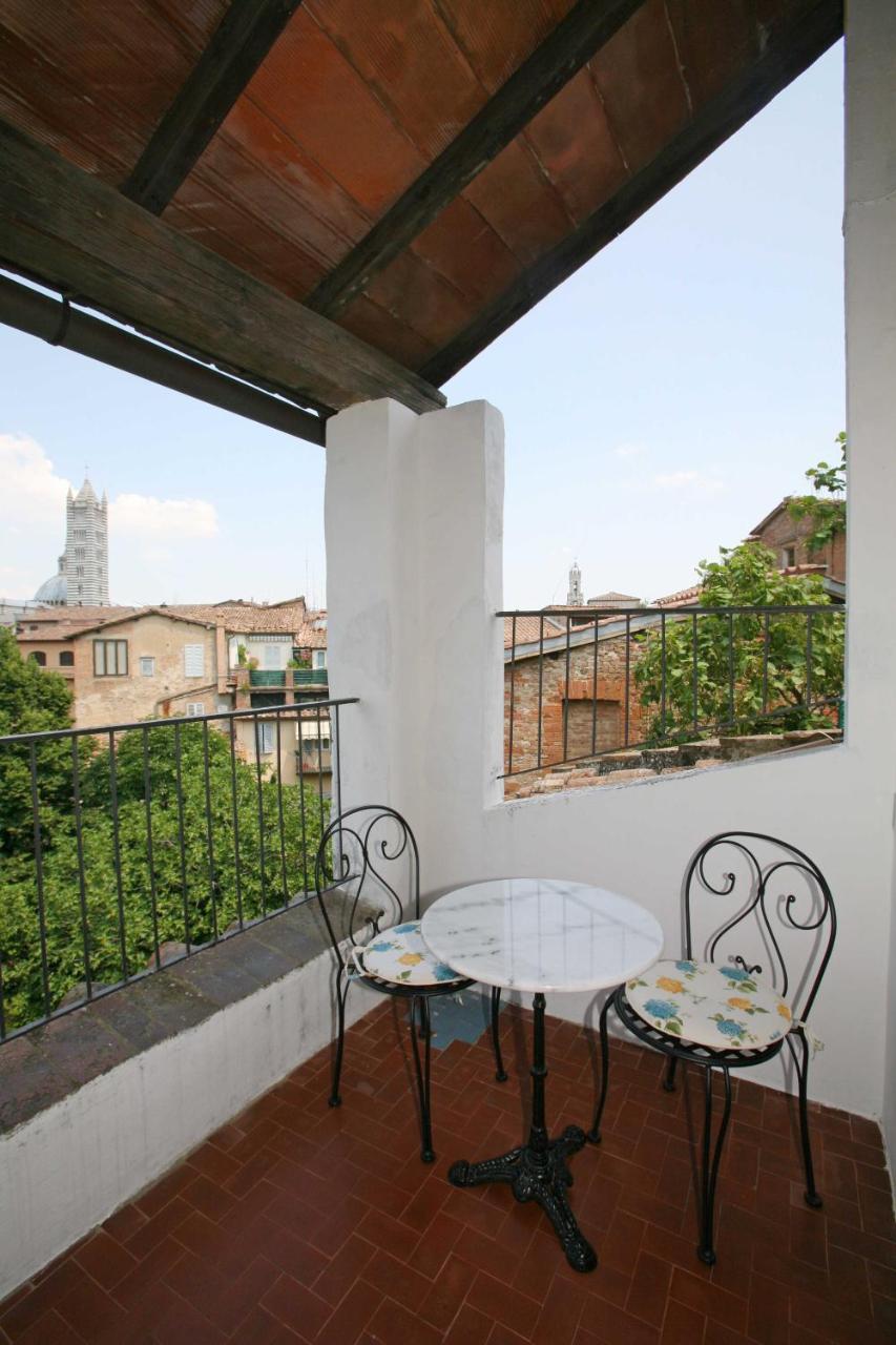 Hotel Duomo سيينا المظهر الخارجي الصورة